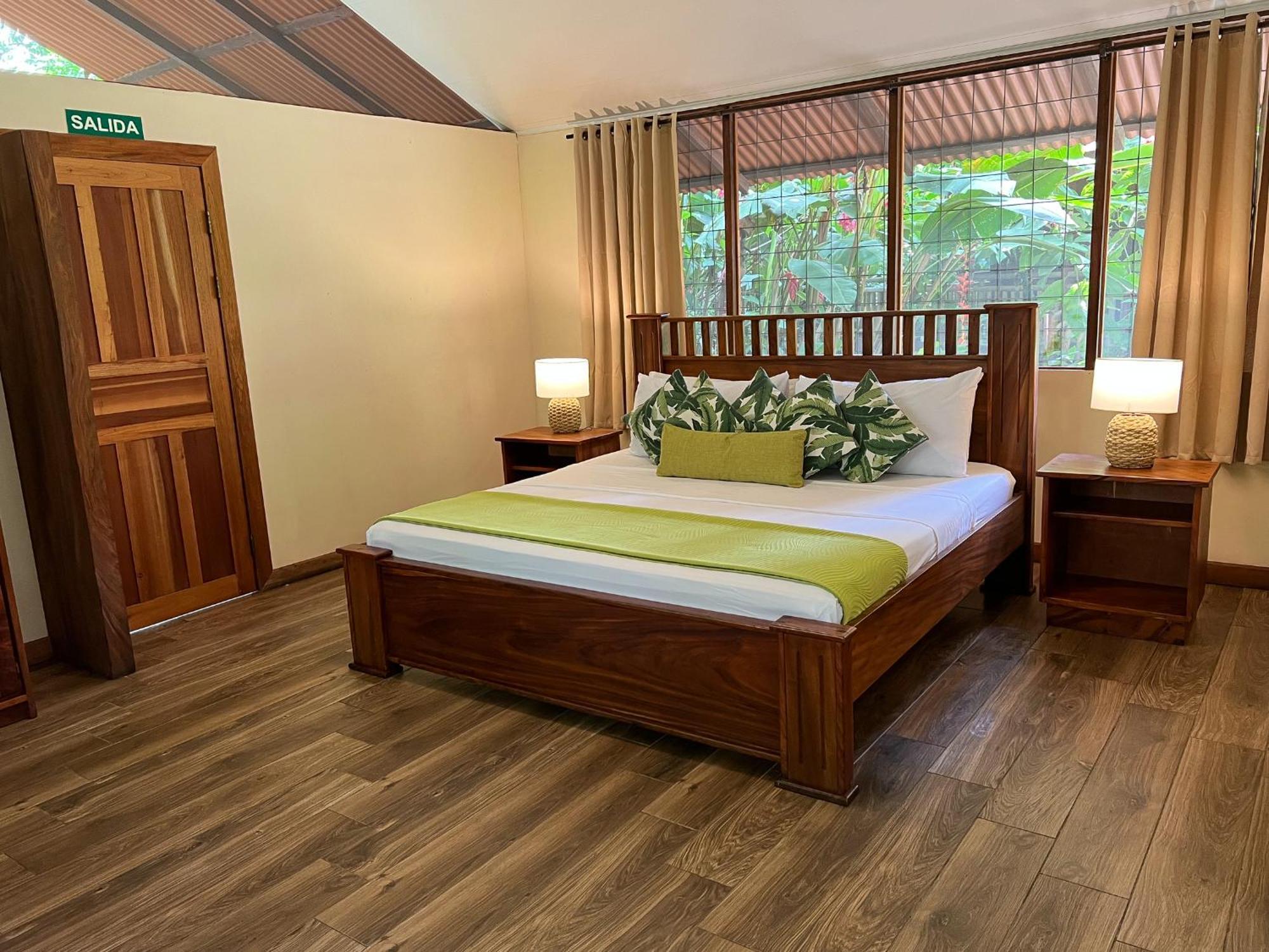 Pachira Lodge Tortuguero Εξωτερικό φωτογραφία