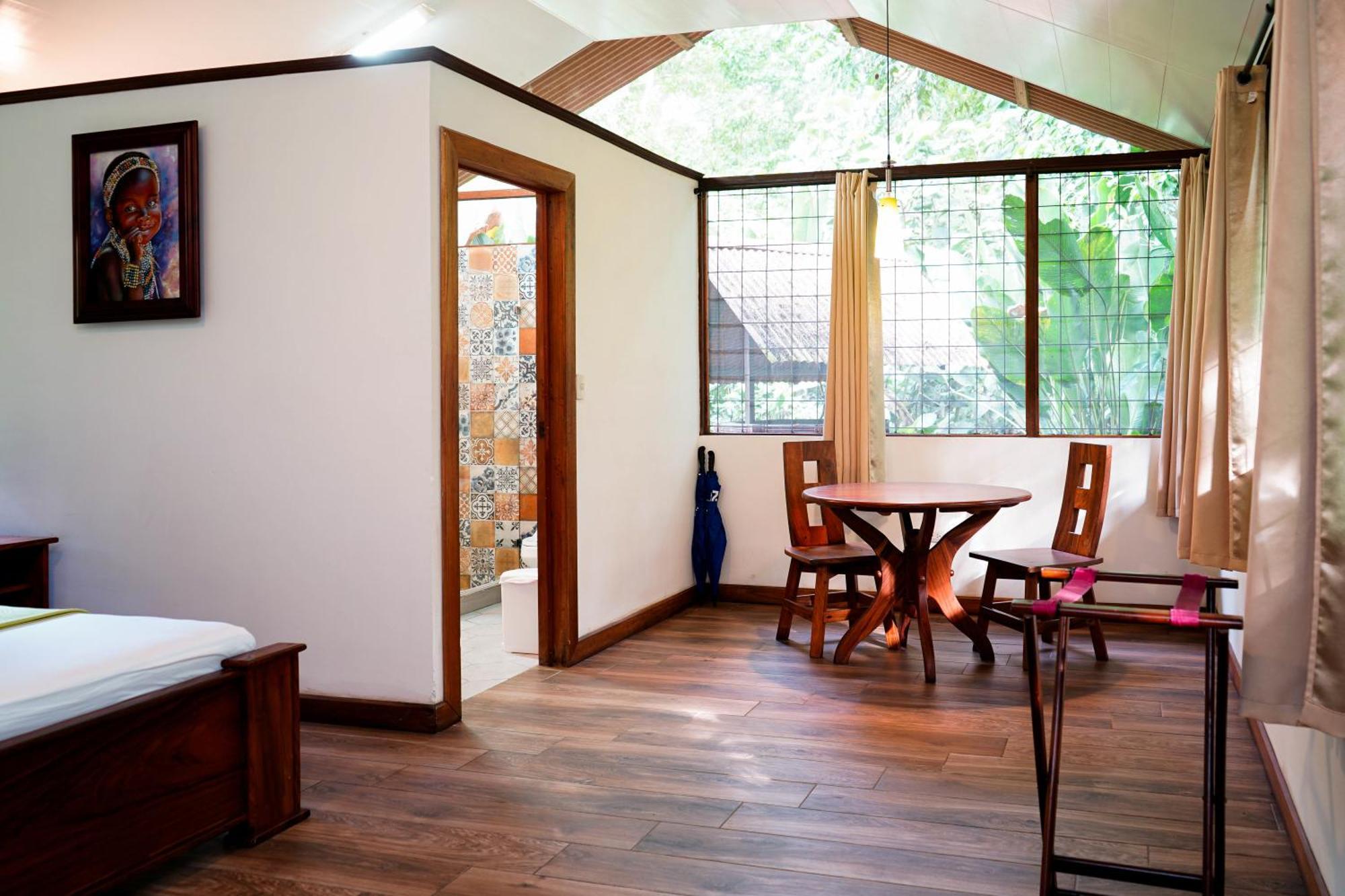 Pachira Lodge Tortuguero Εξωτερικό φωτογραφία