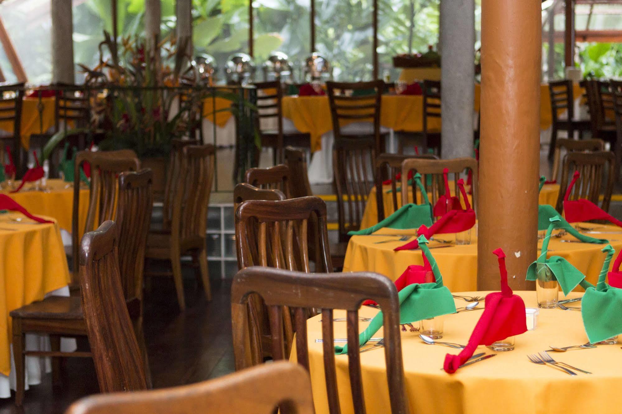 Pachira Lodge Tortuguero Εξωτερικό φωτογραφία